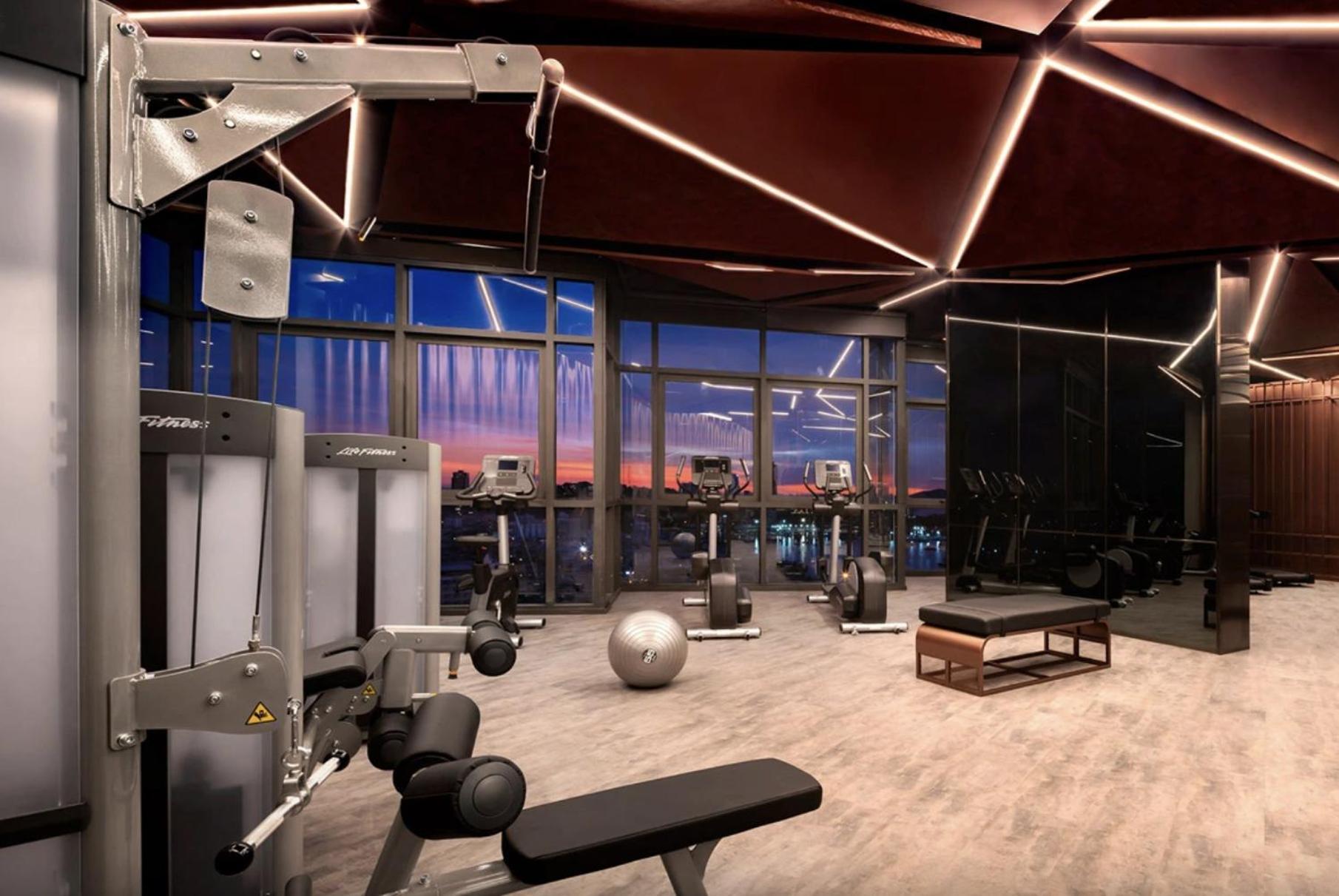 Edge Central Pattaya, Luxury Place, High Speed Internet Экстерьер фото